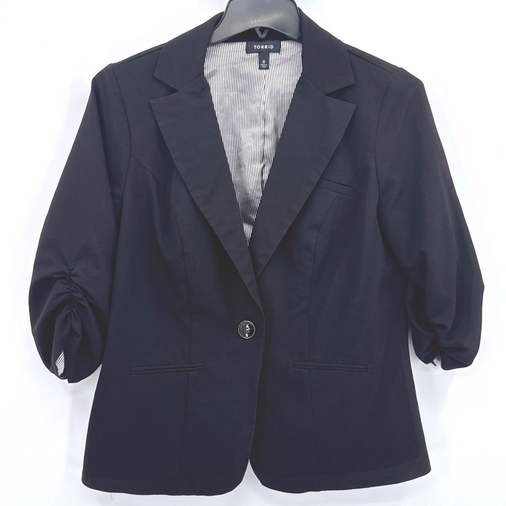 Torrid Women Blazer Sz 0 Large Black Ruched 3/4 Sleeve 1 Button Jacket Striped